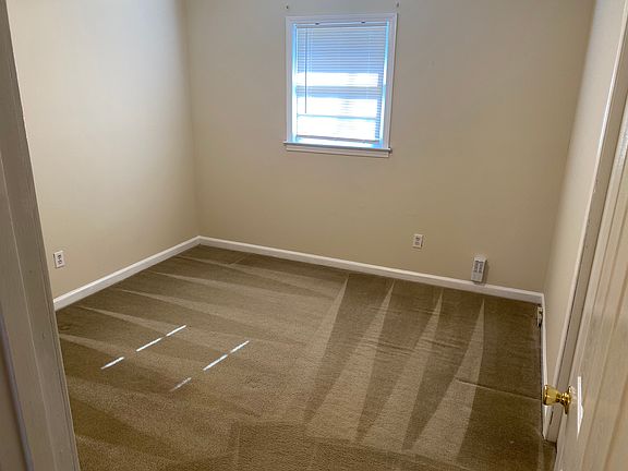 Bedroom 1 of 3