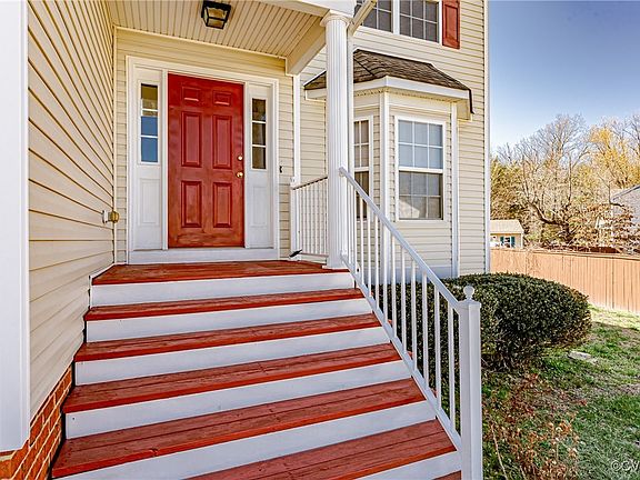 4th image of 3800 Candlegrove Ct