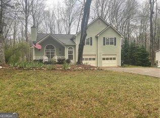 6210 Carriage Ct, Cumming, GA 30040