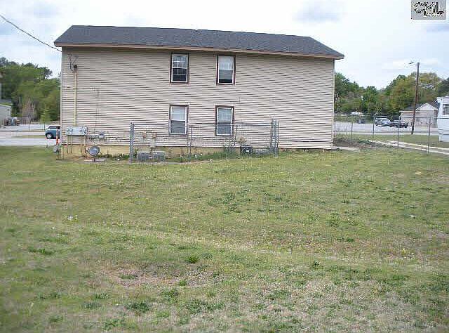 Building Photo 3