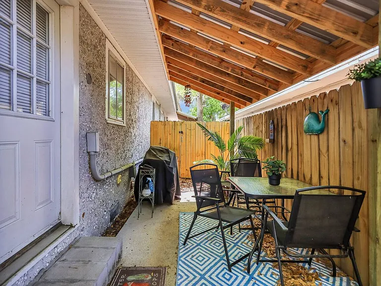511-513 Demere Rd — Photo 59