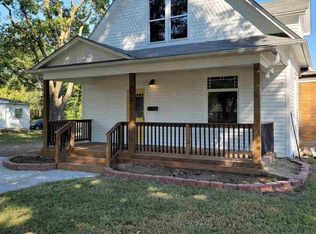 233 S Washington St, Lindsborg, KS 67456
