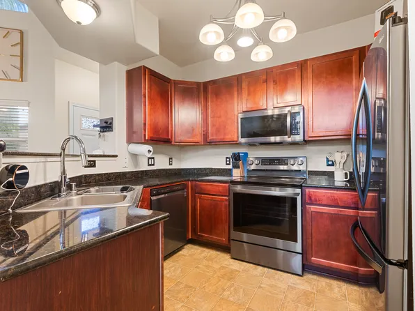 1900 Danbrook Dr, Sacramento, CA 95835