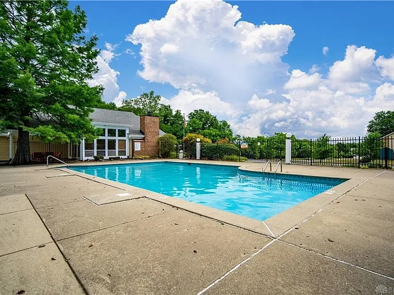 148 Mallard Glen Dr #5 — Photo 13