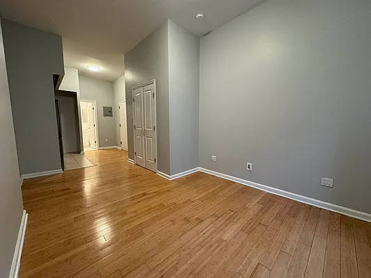 Rented by Tourma Realty LLC | media 4