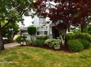 15175 NW Manresa Ct, Portland, OR 97229