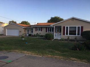 4106 33rd Ave, Moline, IL 61265