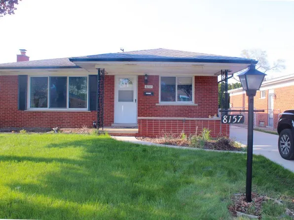 8157 Potomac Ave, Center Line, MI 48015