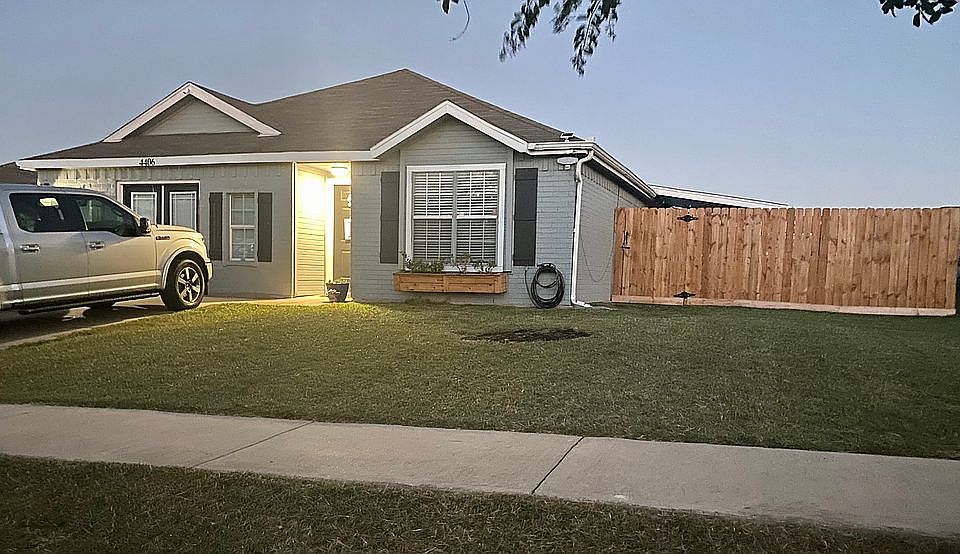 1st image of 4406 Alleeta Dr
