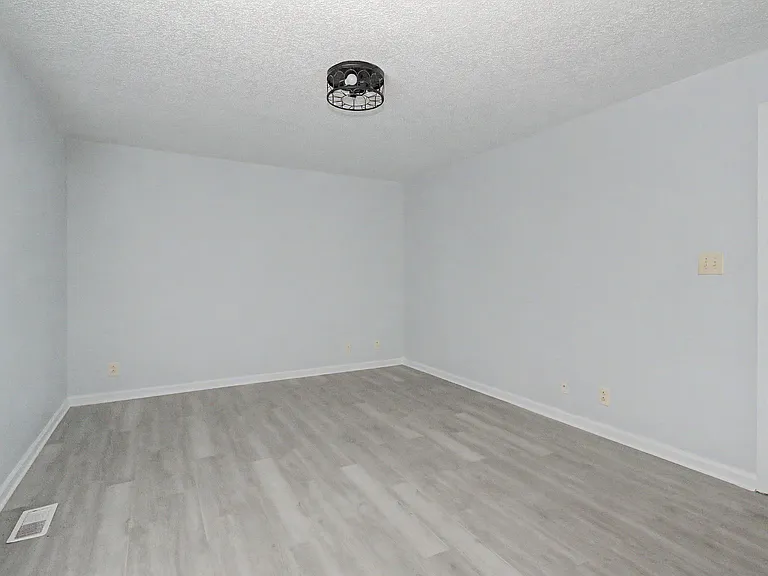 410 Jack Miller Blvd #A — Photo 19