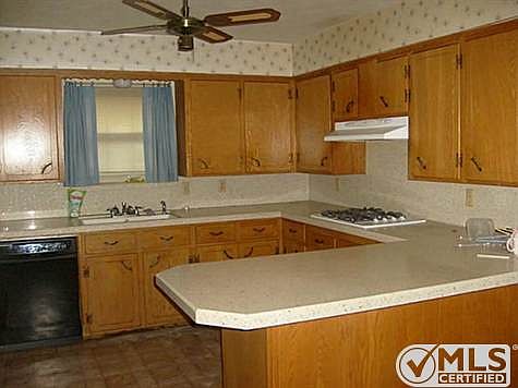 4th image of 4006 Ashville Dr