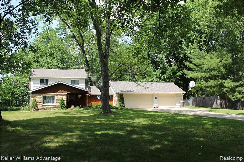 1309 Decker Rd, Walled Lake, MI 48390 Zillow