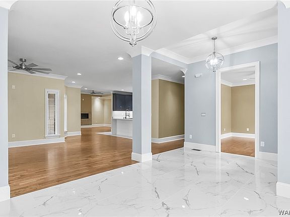 4th image of 4106 Malvern Hills Dr