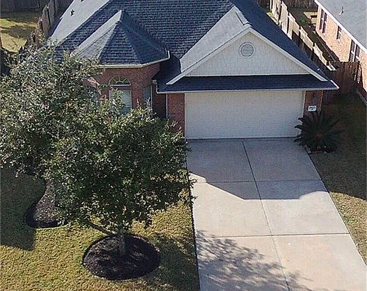 2822 Chalet Knolls Ln — Photo 2