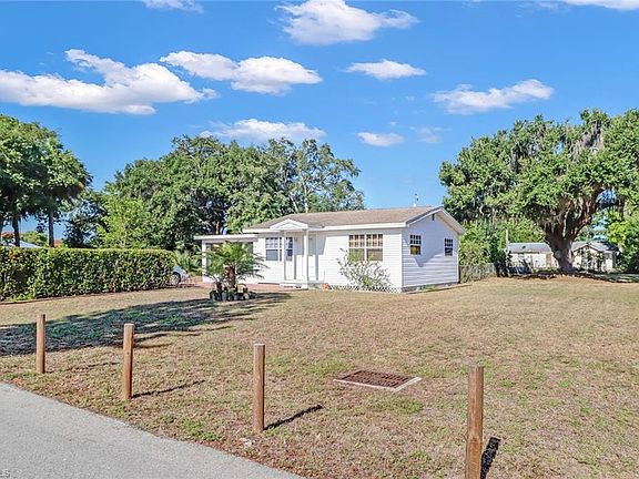 2nd image of 1120 Alabar Ln