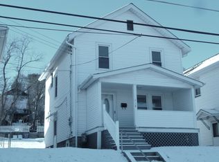 718 7th Ave, Coraopolis, PA 15108