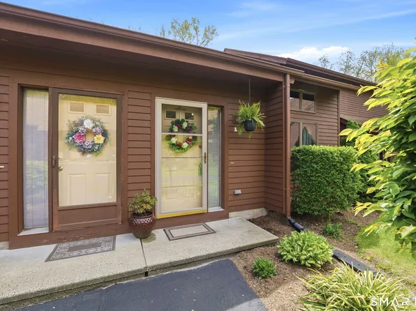 348 Boston Post Road #A3, Waterford, CT 06385