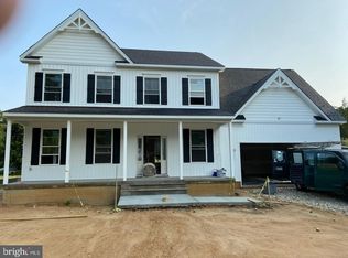 12945 Spring Cove Dr, Lusby, MD 20657
