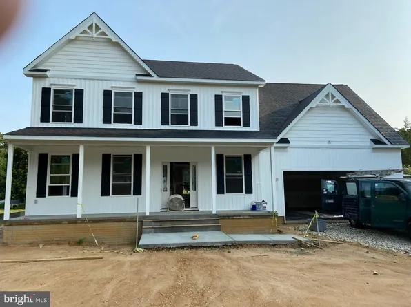 12945 Spring Cove Dr, Lusby, MD 20657