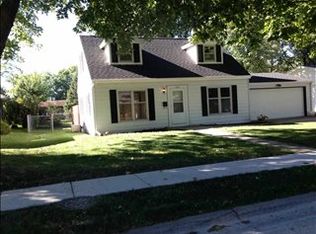 1216 Highland Rd, Rochelle, IL 61068