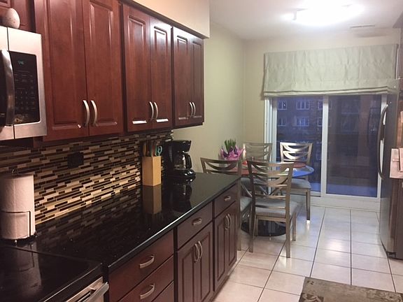 3rd image of 8001 W Courte Dr #E511