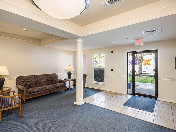 5th image of 2911 Deer Hollow Way Unit 119