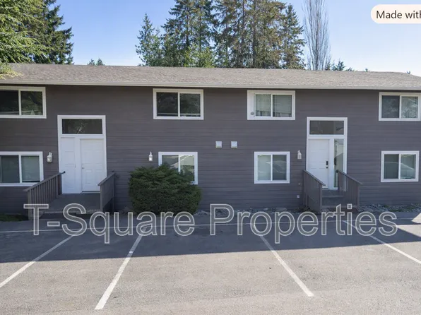 20407 28th Ave W #1, Lynnwood, WA 98036