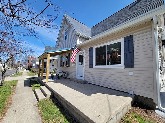 3rd image of 212 N Walnut St Lot 309