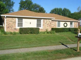 602 Oakland Way, New Whiteland, IN 46184