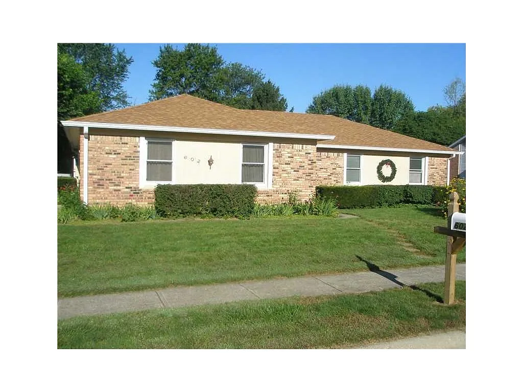602 Oakland Way photo 1