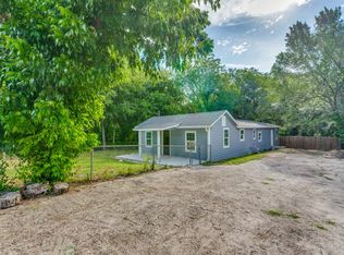 608 Alameda Rd, Azle, TX 76020