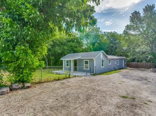 608 Alameda Rd, Azle, TX 76020