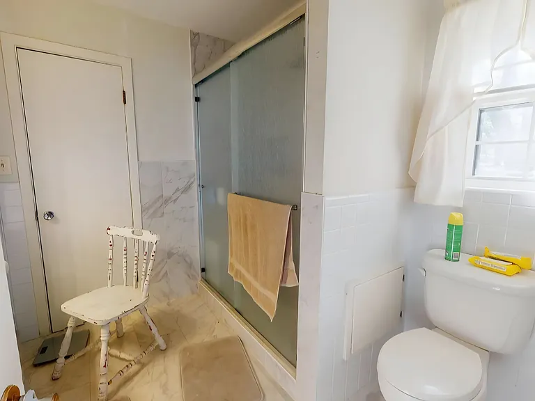 511 Park Dr — Photo 10