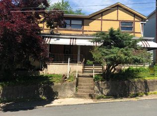22-24 E Frothingham St, Pittston, PA 18640