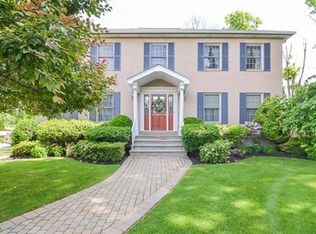21 Cusano Cir, Waltham, MA 02451