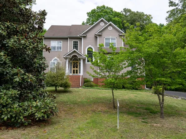 120 Jesses Way, Farmville, VA 23901
