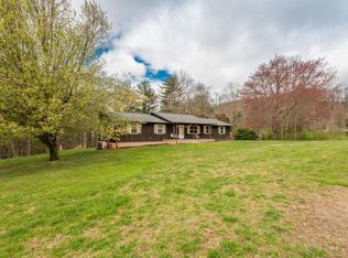 320 Powers Loop Rd, Oakdale, TN 37829