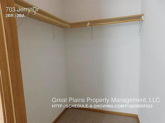 2nd image of 703 Jerry Dr #1
