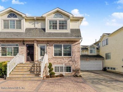 53 Darnell Ln, Staten Island, NY, 10309