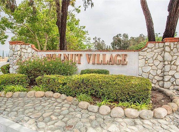 2nd image of 17181 Melon Ave