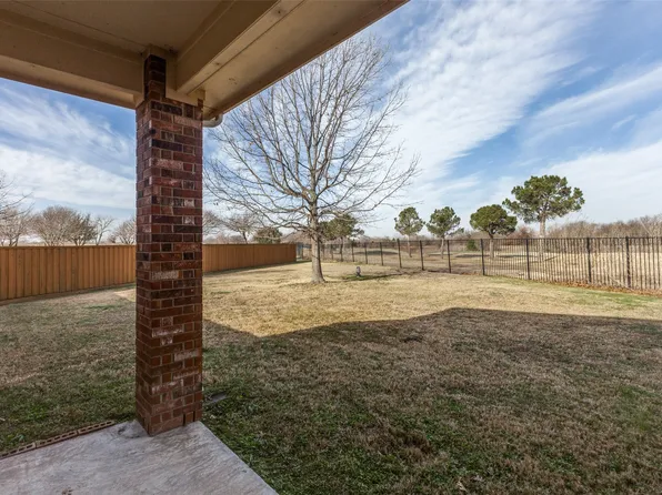 9421 Links Fairway Dr, Rowlett, TX 75089