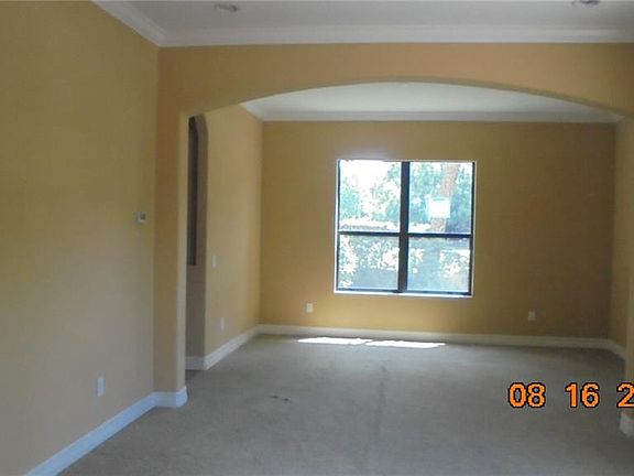 2nd image of 22455 Oakville Dr