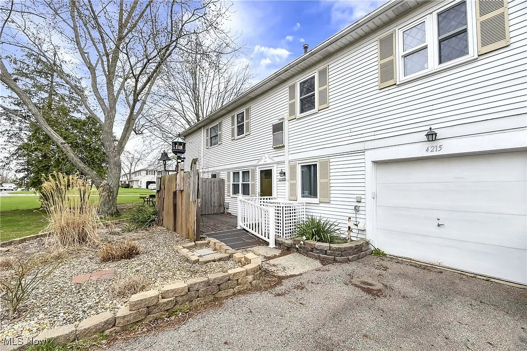 4215 Regal Ave photo 1