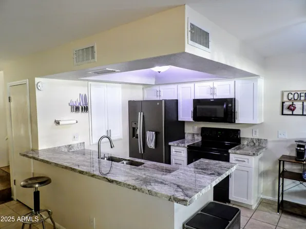 2927 N OREGON Street #7, Chandler, AZ 85225