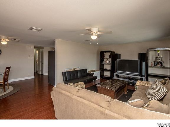5th image of 515 Stahlman Dr