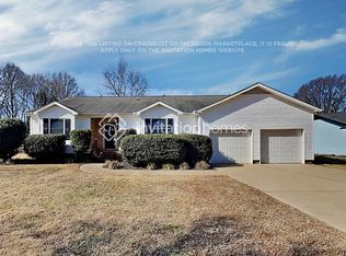 158 Mooreland Rd, Mooresville, NC 28117