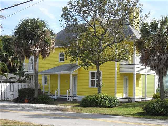 1st image of 428 SW 8th Ave