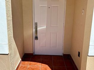 7270 NW 174th Ter APT 101, Hialeah, FL 33015