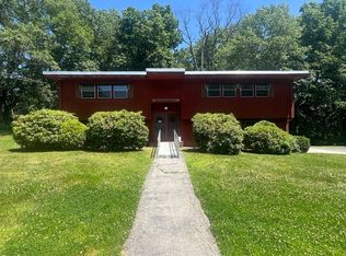 50 Sun Valley Dr, Haverhill, MA 01835