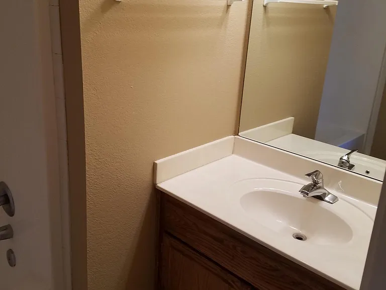 1863 Kingbird Ct — Photo 14